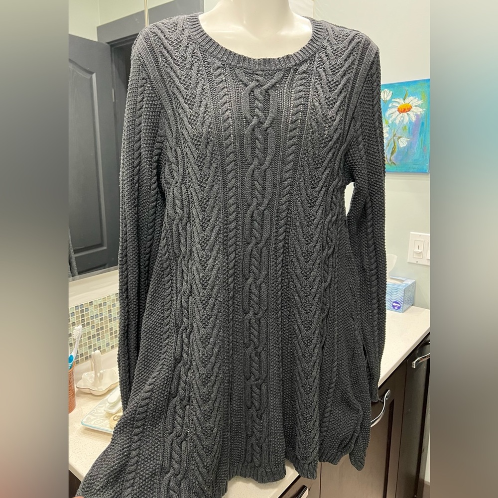 Size L Jeanne Pierre Sweater